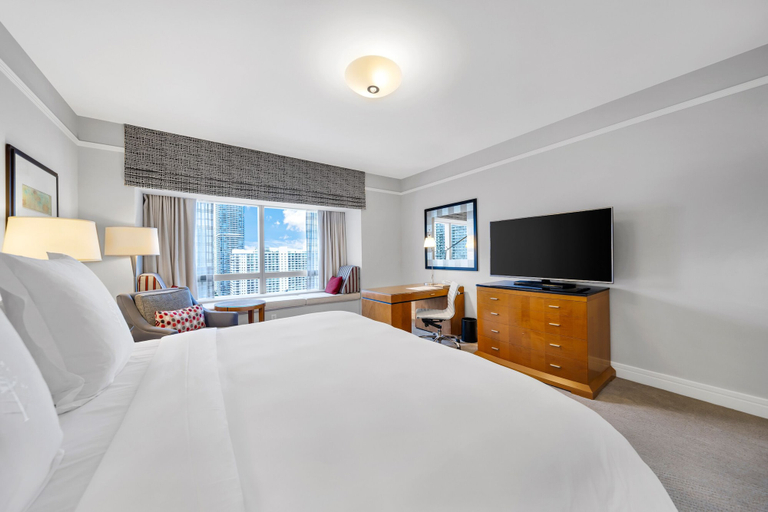 Room 5, Four Seasons 1br Suite, Miami-Dade