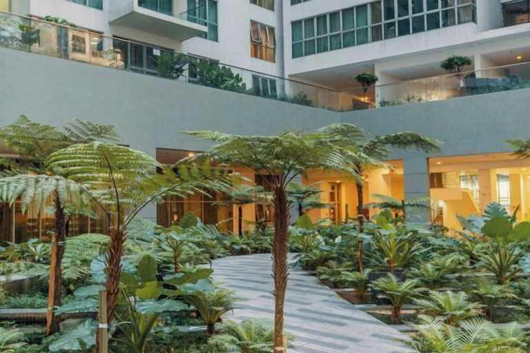 Garden, Breathtaking City Skyline View Residence near PWTC, Kuala Lumpur