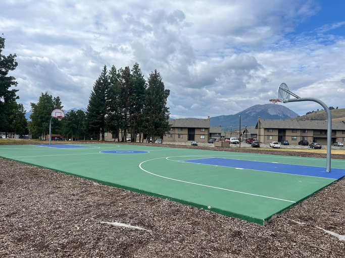 Sport court, Dillon Valley East 2 Bed 2 Bath Dvjt, Summit