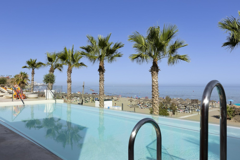 Room 2, Luxury Apartment With Terrace in Higueron, Málaga