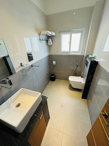 Bathroom 3, Kwality Beach Resort, Janakpur