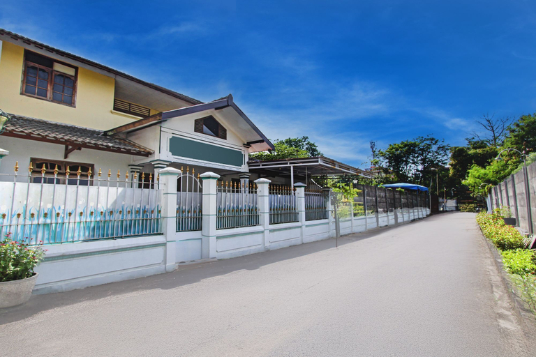 Exterior 5, Hotel O Homestay Ka Villa Syariah, Sragen