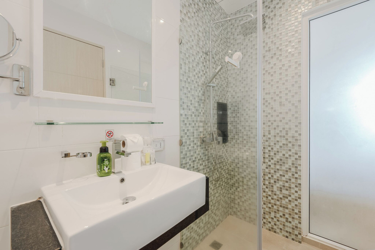Bathroom, Sunset Bay Escape Pool C198, Phuket Island