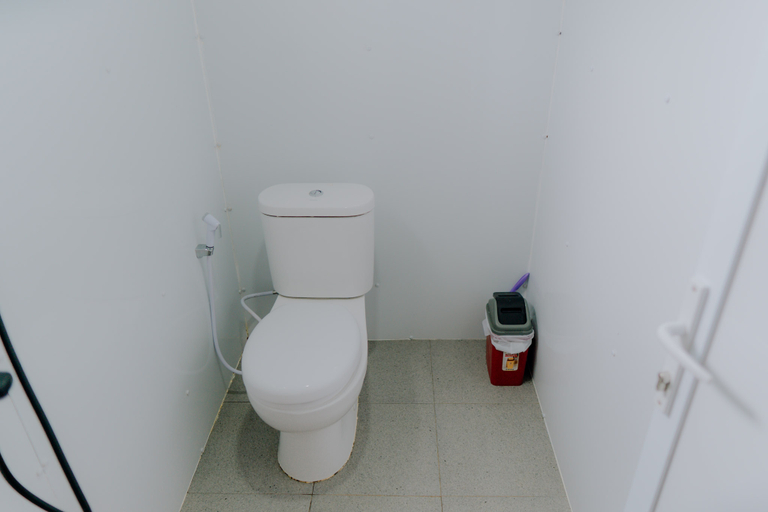 Bathroom 5, POJOK KAHYANGAN HOMESTAY AND CABIN, Wonosobo