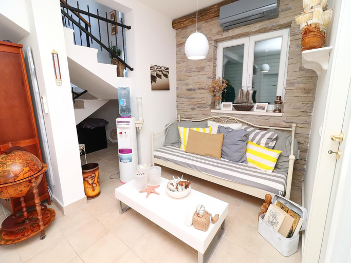 Others 2, bedroom apartment with terrace, Orebić