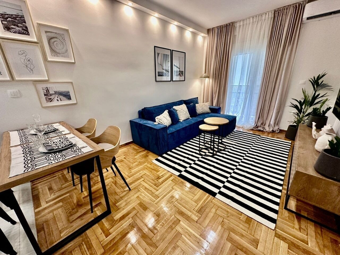 Living area 3, O&O GROUP -Classy Urban Haven Near Psyri, Attica