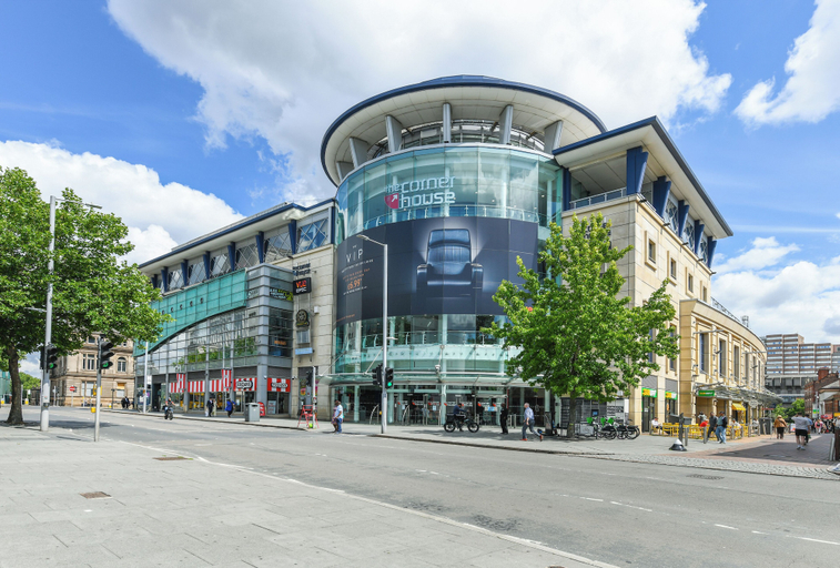 Shopping mall 2, Market Street Apartment 3A Flat 2, Nottingham