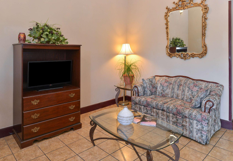 Public Area, Econo Lodge Inn & Suites Warsaw, Duplin