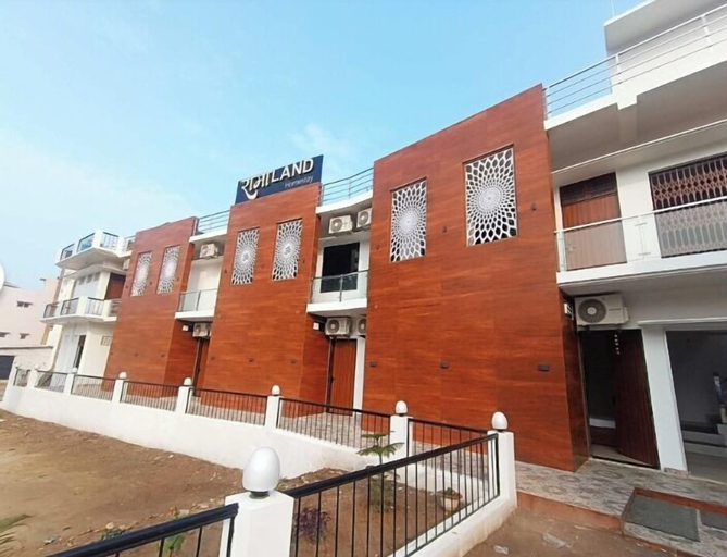 Front of property 3, Hotel Ramaland, Faizabad
