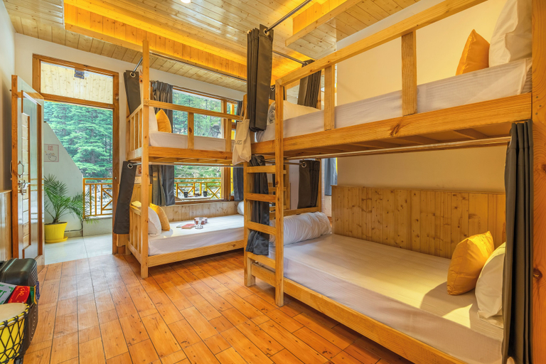 Bedroom 4, The Social Stays Kasol, Kullu