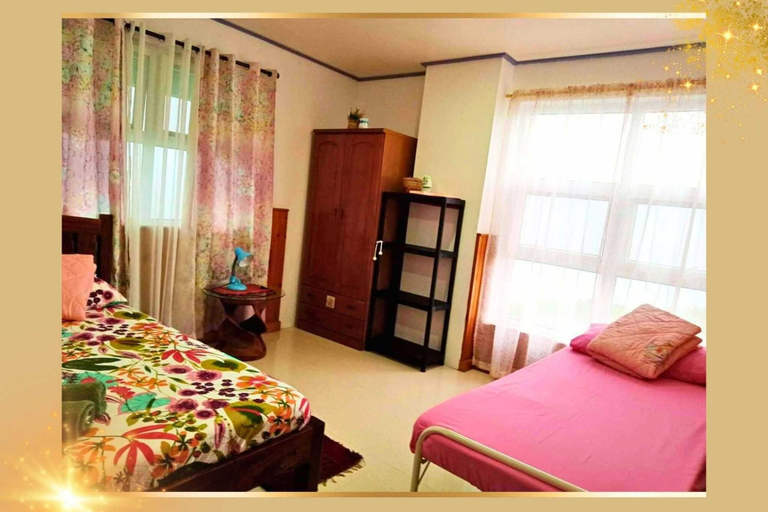 Room 4, Hotel Chateau De Nazarene, Tuba