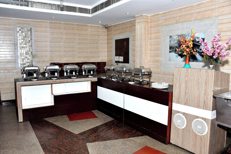Restaurant 4, Rajmora Marit Hotel Agra, Agra
