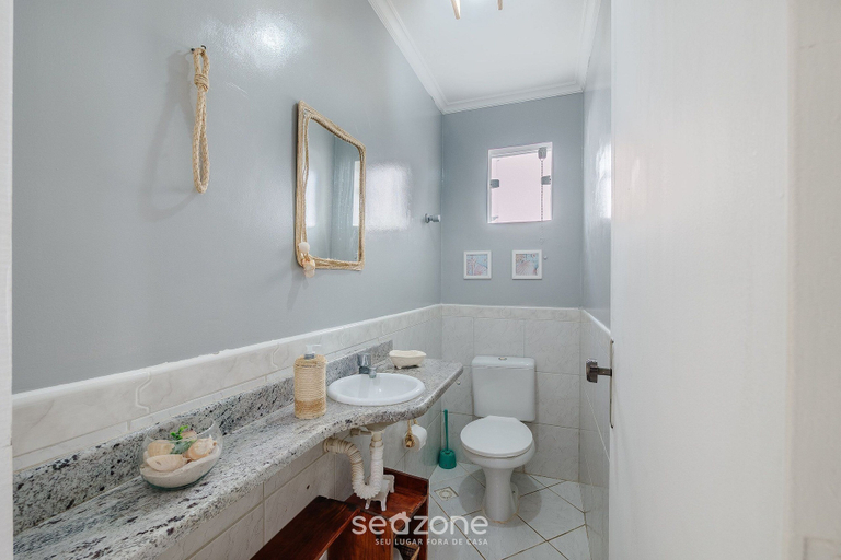 Bathroom 5, Spacious House w/ Pool in Guarajuba Cag0003, Camaçari