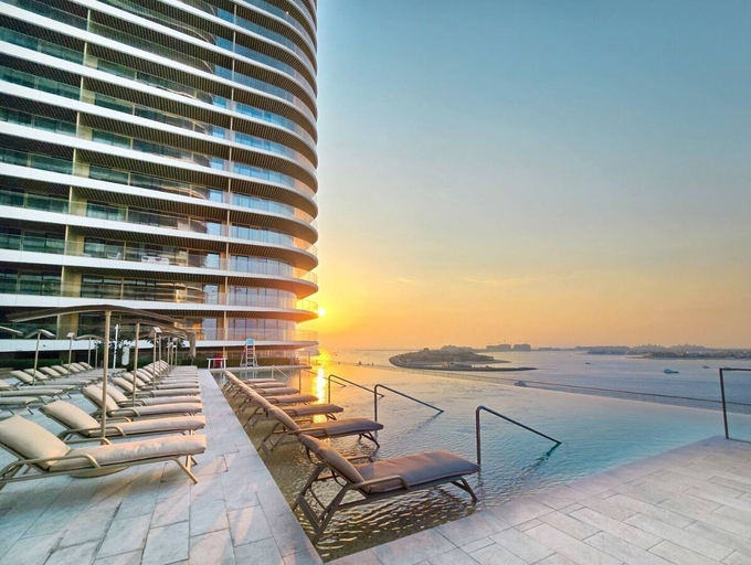 Pool 3, KeyRock - Palm & Sea View at Grand Bleu, Dubai