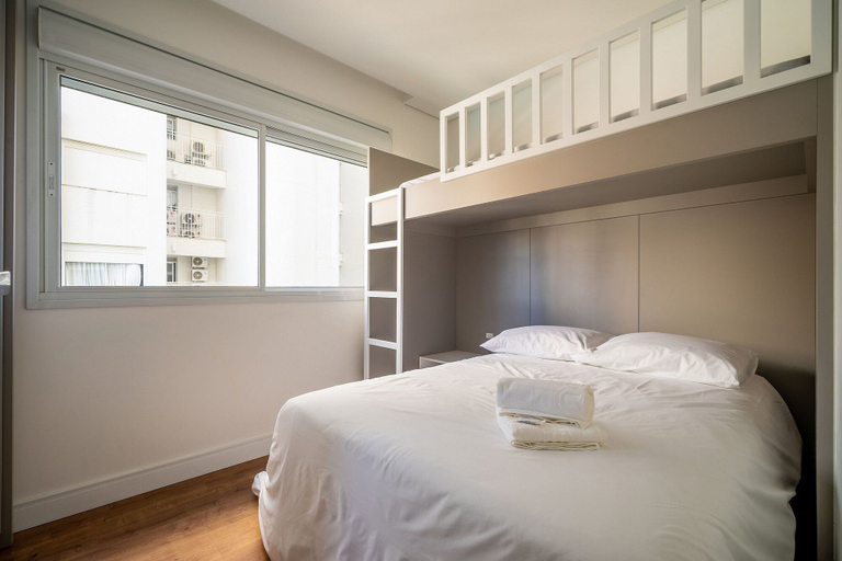 Room 3, Charming apt w/ Balcony 150m From the Beach Abc0403, Itajaí