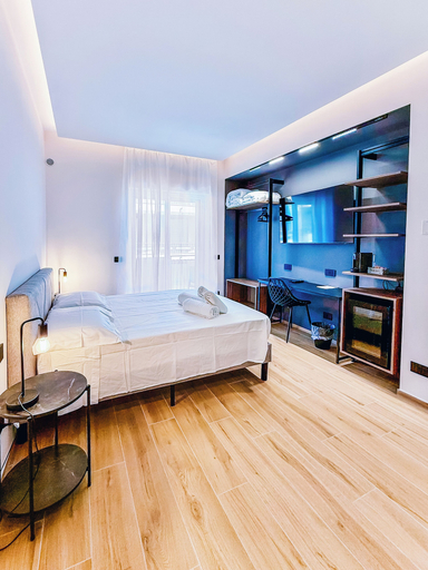Room 5, LumiaRooms, Messina