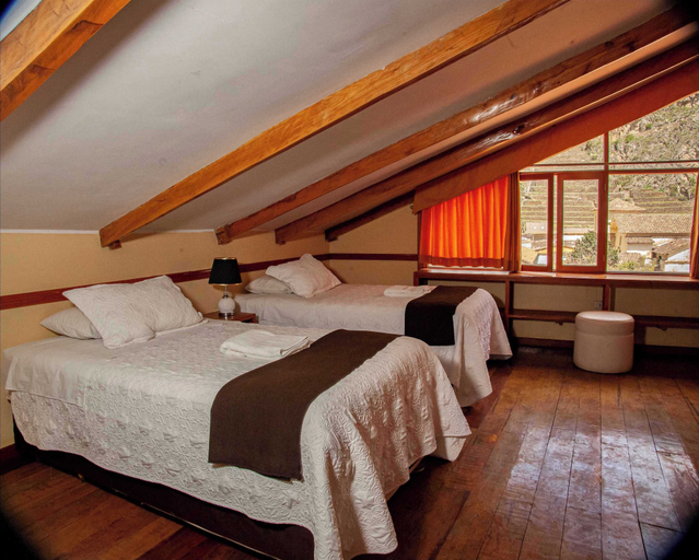Others 5, Refugio Andino, Urubamba