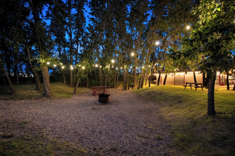 Outdoor banquet area 2, Cozy Safari Tent at Prairie Junction, Division No. 7