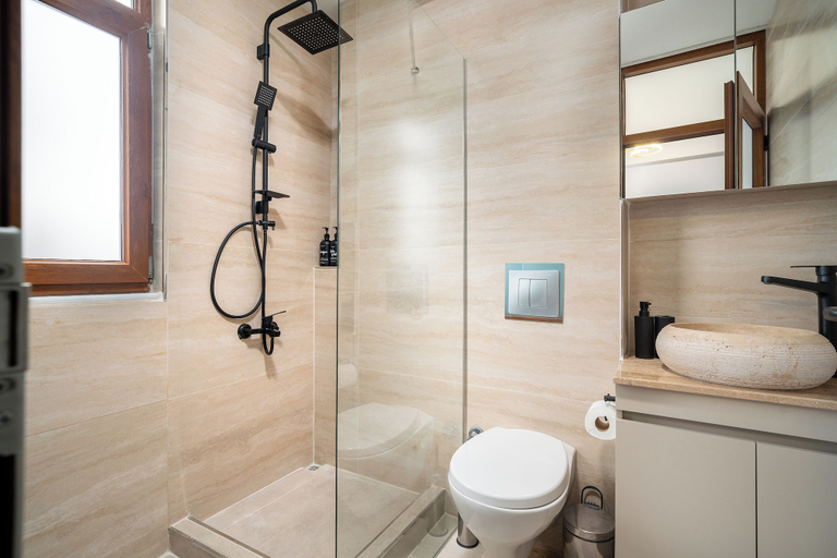Bathroom 2, Pia Global - Gümüşsuyu, Beyoğlu