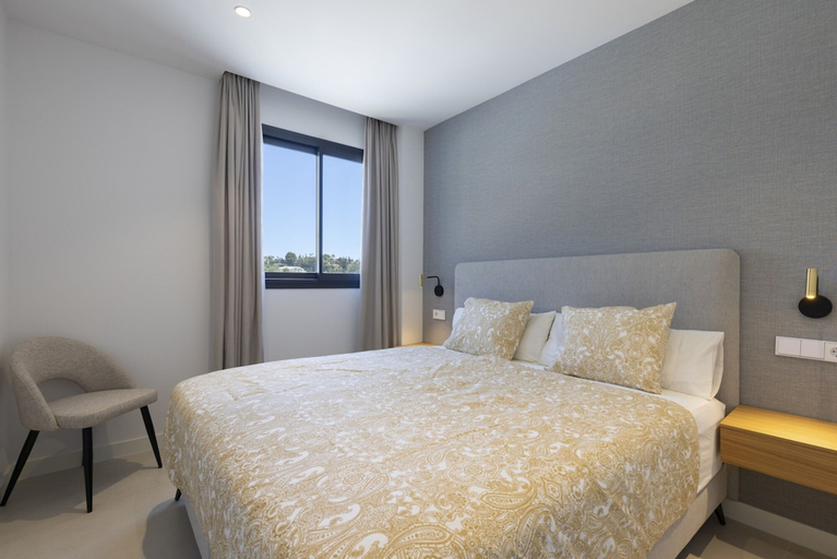 Bedroom 4, Exclusive 3-bedroom Apartment in Higueron, Málaga