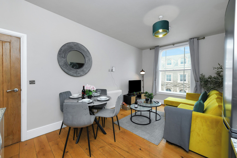 Living area 2, Market Street Apartment 3a Flat 3, Nottingham