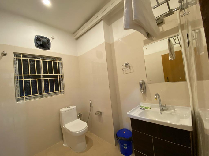 Bathroom, GRACE INN, Kamrup