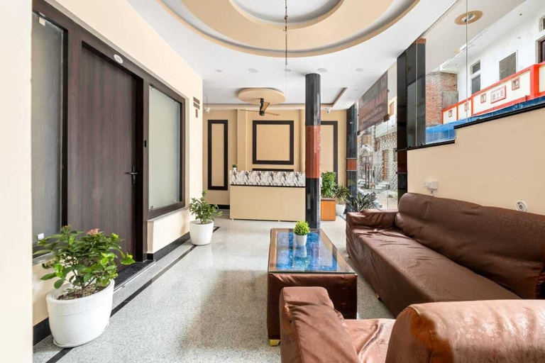 Lobby sitting area 2, Hotel Maa Vaishno, Faizabad
