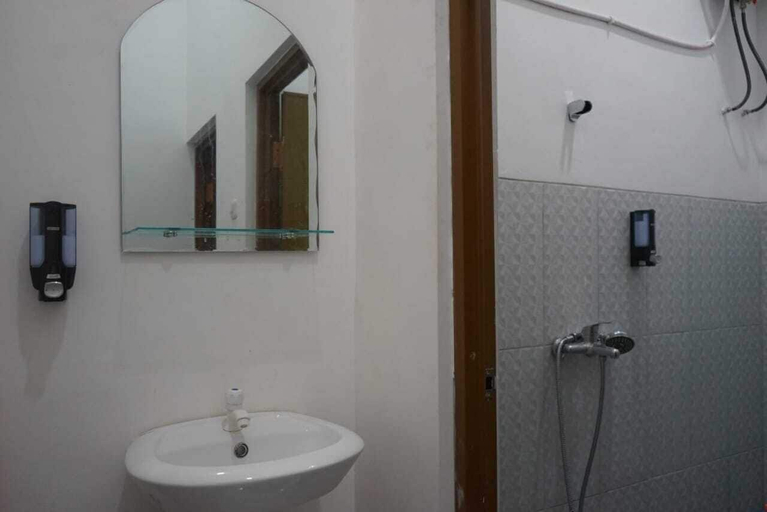 Bathroom 5, TWD hostel, Malang