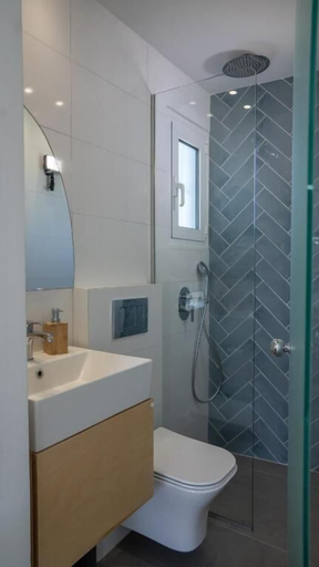 Bathroom 3, Athens Glance Apartments, Attica