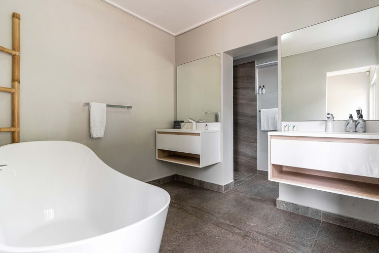 Bathroom 4, Guests Camps Bay Houghton, City of Cape Town