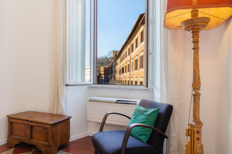 Interior, Rental in Rome Casa Assunta, Roma