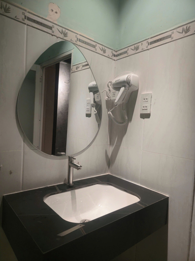 Bathroom, NP Motel BD by BAY LUXURY, Thuận An