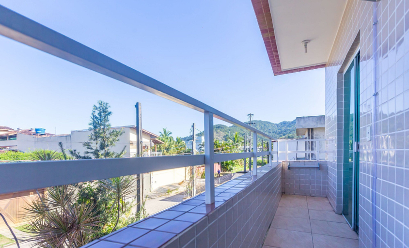 Living area 5, Beautiful Apart With Balcony and Barbecue Ecu102, Ubatuba