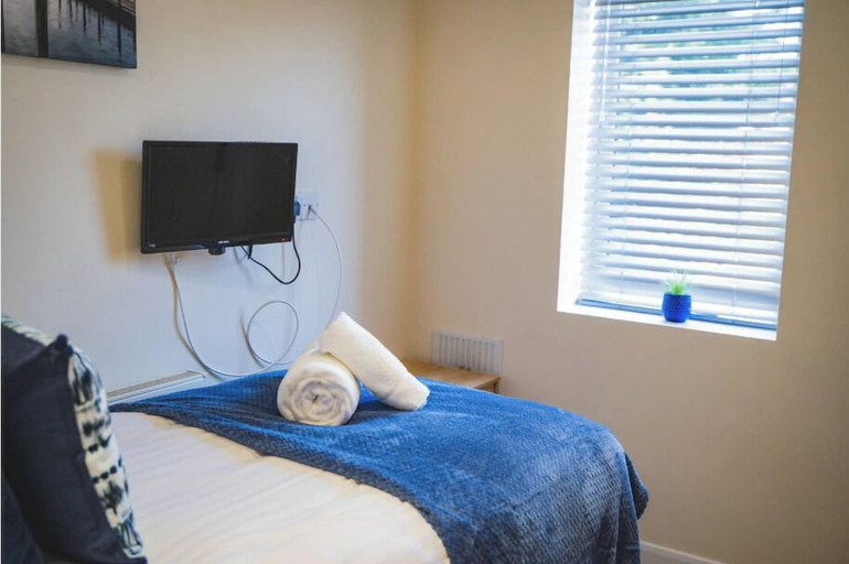 Room 5, 46 Lord Street, Cheshire East