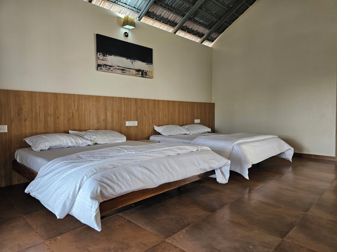 Room 5, Hillock Vista Homestay by Aarika Resorts, Hassan