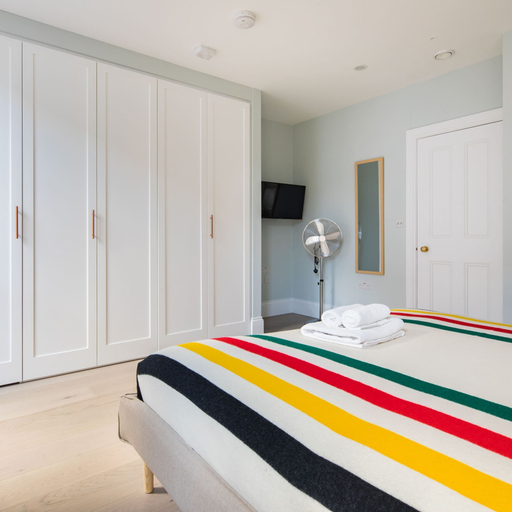 Room 4, Calm Leicester Sq 1BR - Netflix Nespresso, London