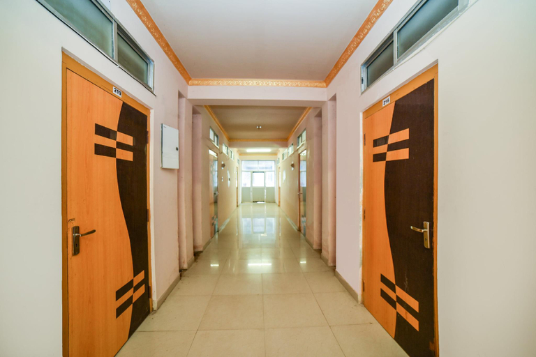 Others 5, Hotel O Mayur, Barpeta