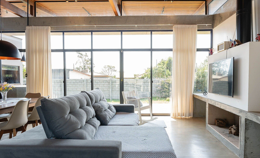 Living area, Comfortable House Near Praia do Rosa Egi001, Imbituba