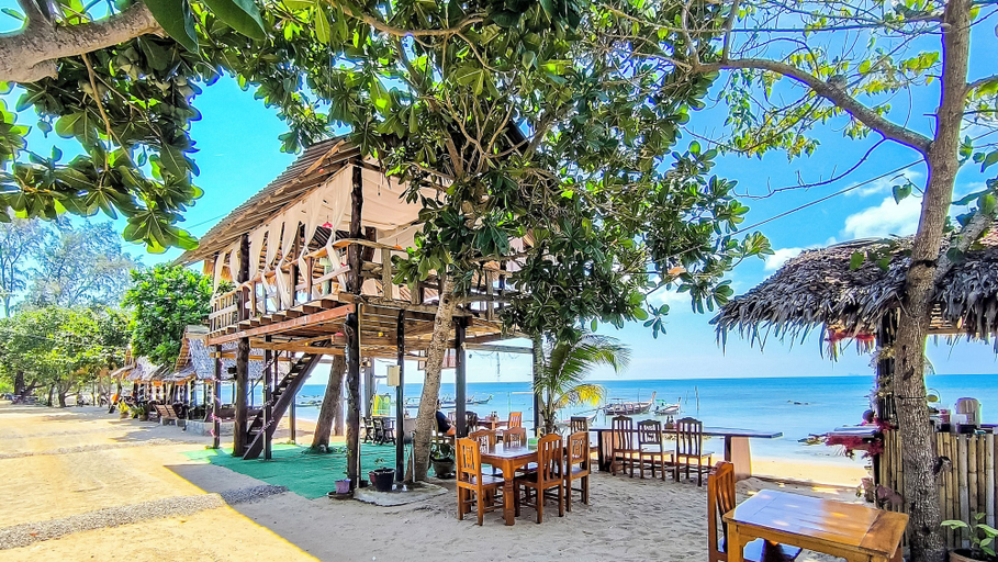 Beach 4, Le Panpurie Koh Lanta Resort, Ko Lanta