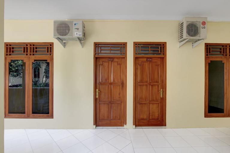 Lobby 2, Hotel O Homestay Ka Villa Syariah, Sragen