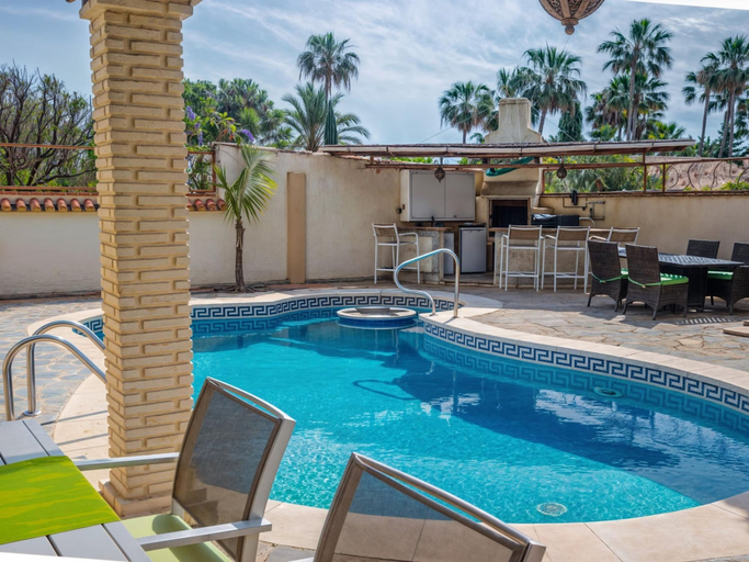 Room 3, Villa Luna in Estepona, Málaga