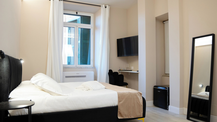 Room 4, Suites 215 Colosseum - Guesthouse, Roma