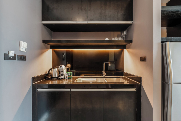 Private kitchen 2, 1BR with Pool 3 Min Walk to Beach C197, Pulau Phuket