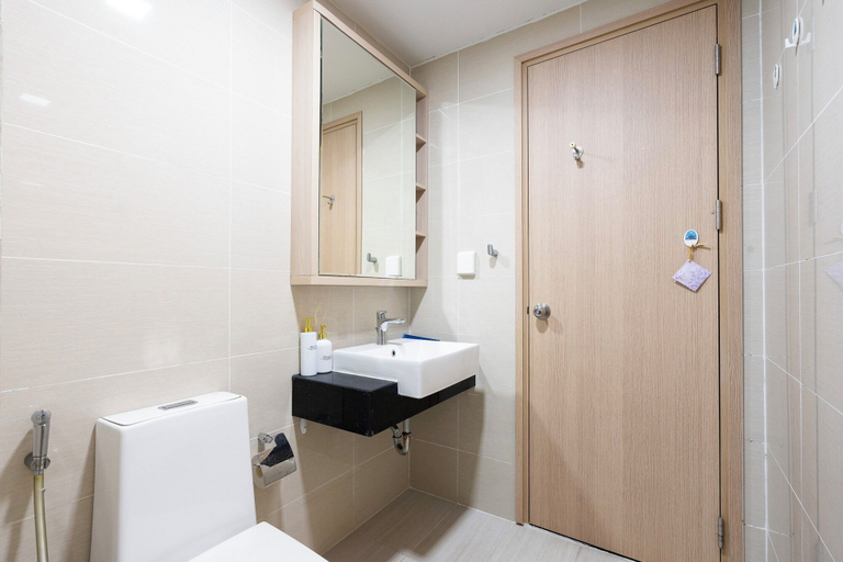 Bathroom 3, Nice Apartments near Tan Son Nhat Airpot, Phú Nhuận