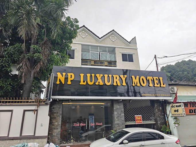 Front of property, NP Motel BD by BAY LUXURY, Thuận An