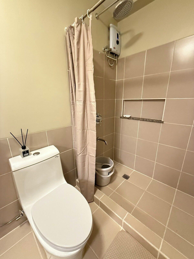 Bathroom, Fairlane Residences, Pasig City