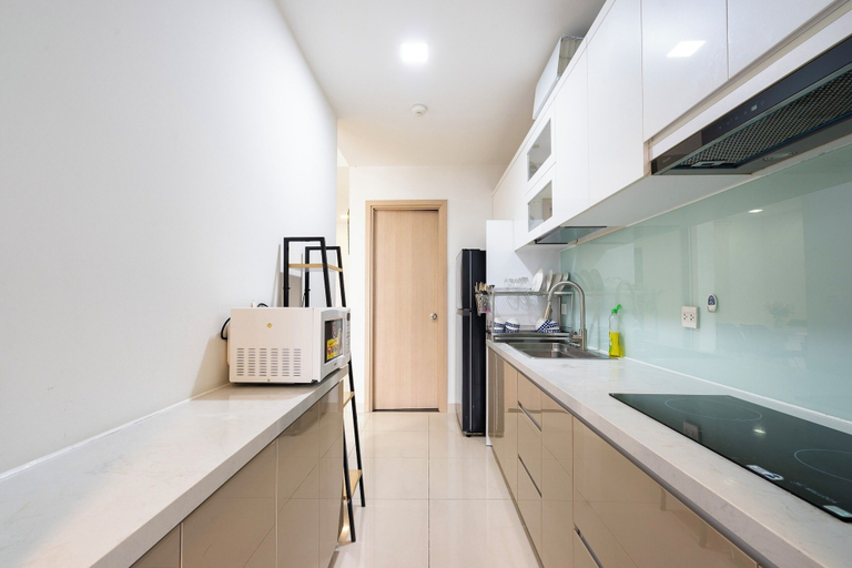 Shared kitchen 4, Nice Apartments near Tan Son Nhat Airpot, Phú Nhuận