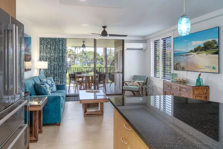 Living area 2, Kamaole Sands, Maui
