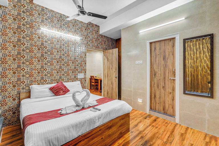 Room 4, Season4 Residences 1-BHK furnished appt, Chennai