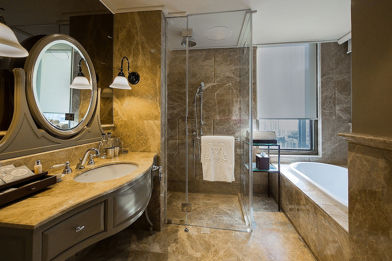 Bathroom 3, Hotel Muse Bangkok Autograph Collection, Pathum Wan